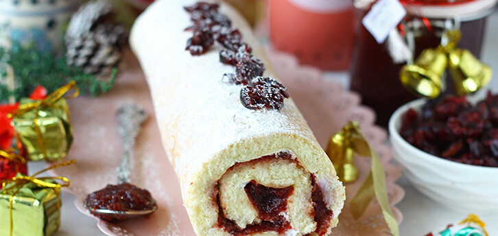 Del Monte CRANBERRY JELLY ROLL Recipe